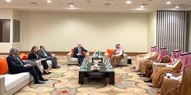 وزير السياحة يبحث مع نظيريه السعودي والأردني آفاق التعاون السياحي